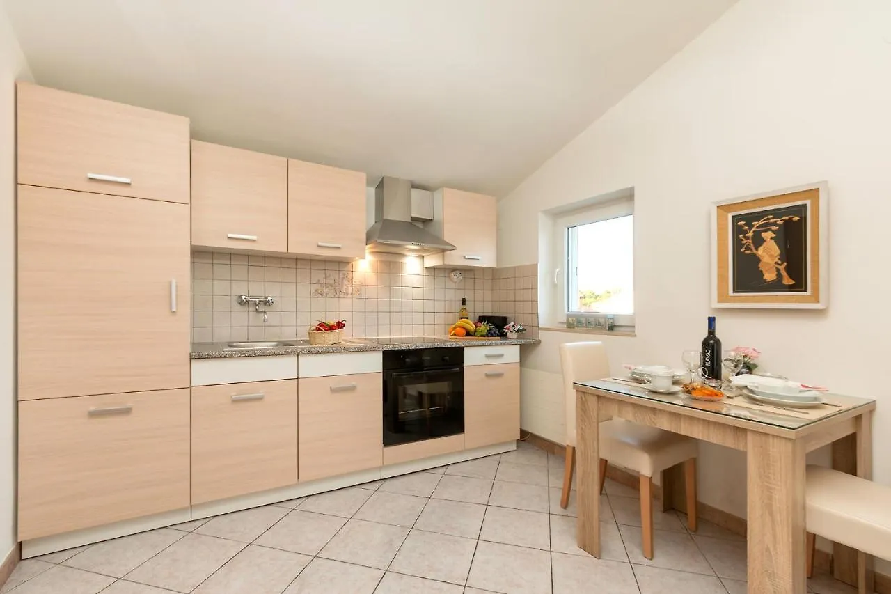 Apartments Palma Pula