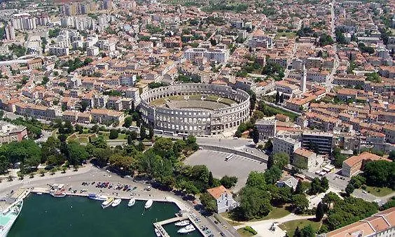 Apartments Palma Pula Croatia
